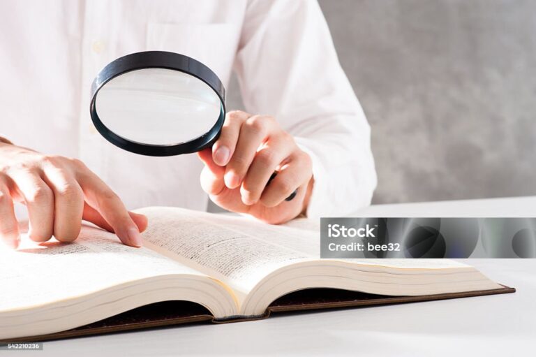 الترجمة الظاهرية السياقية